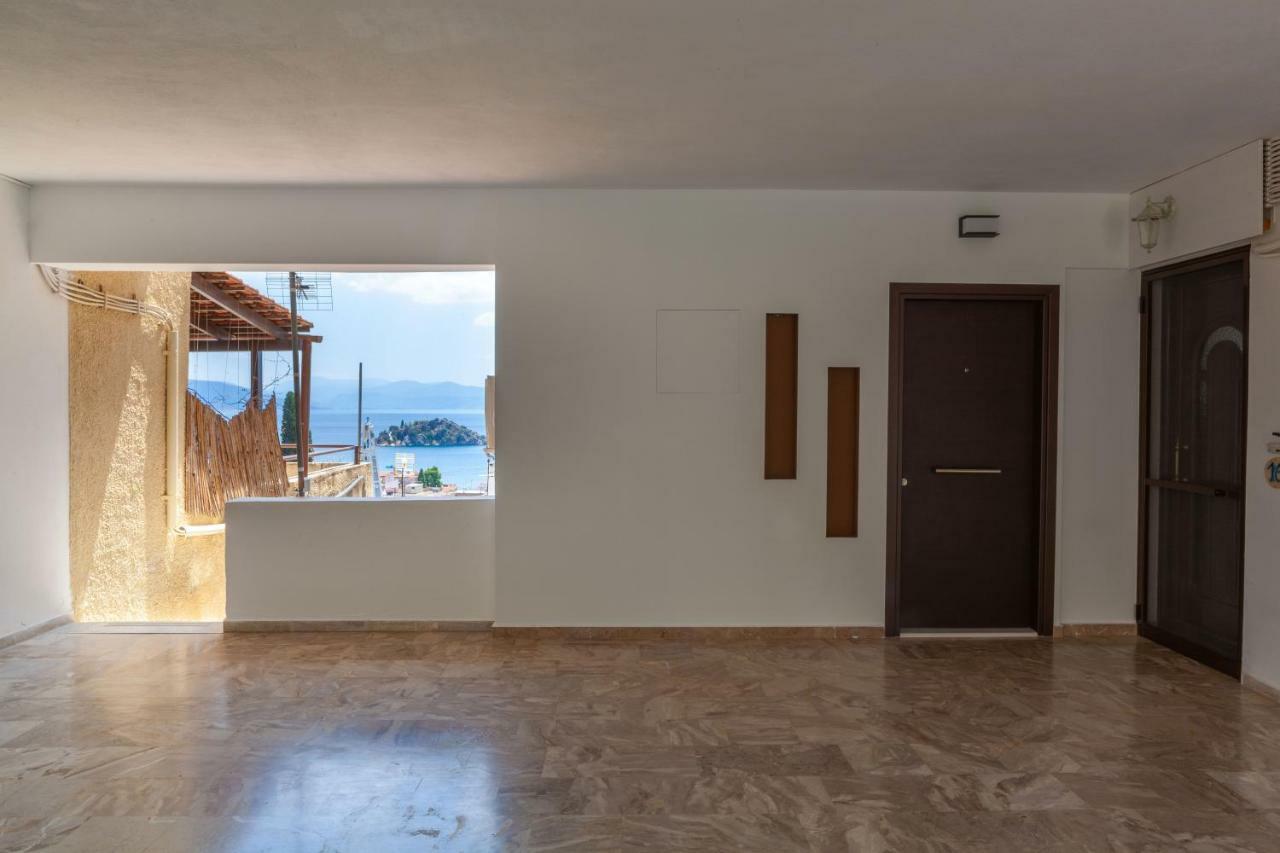 Elena'S Tolo Sea View Apartment Екстериор снимка